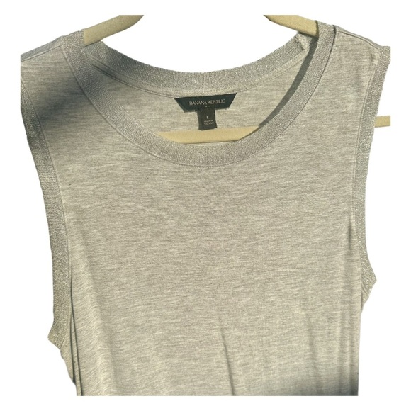 🌴 Banana Republic Gray Tank Top, Size L - Picture 6 of 9